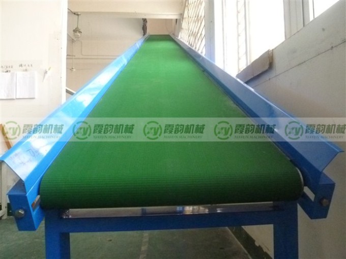 爬坡皮带输送机13