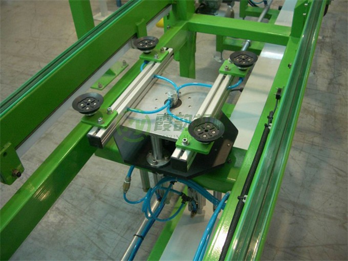 汽车玻璃生产线 (3).jpg