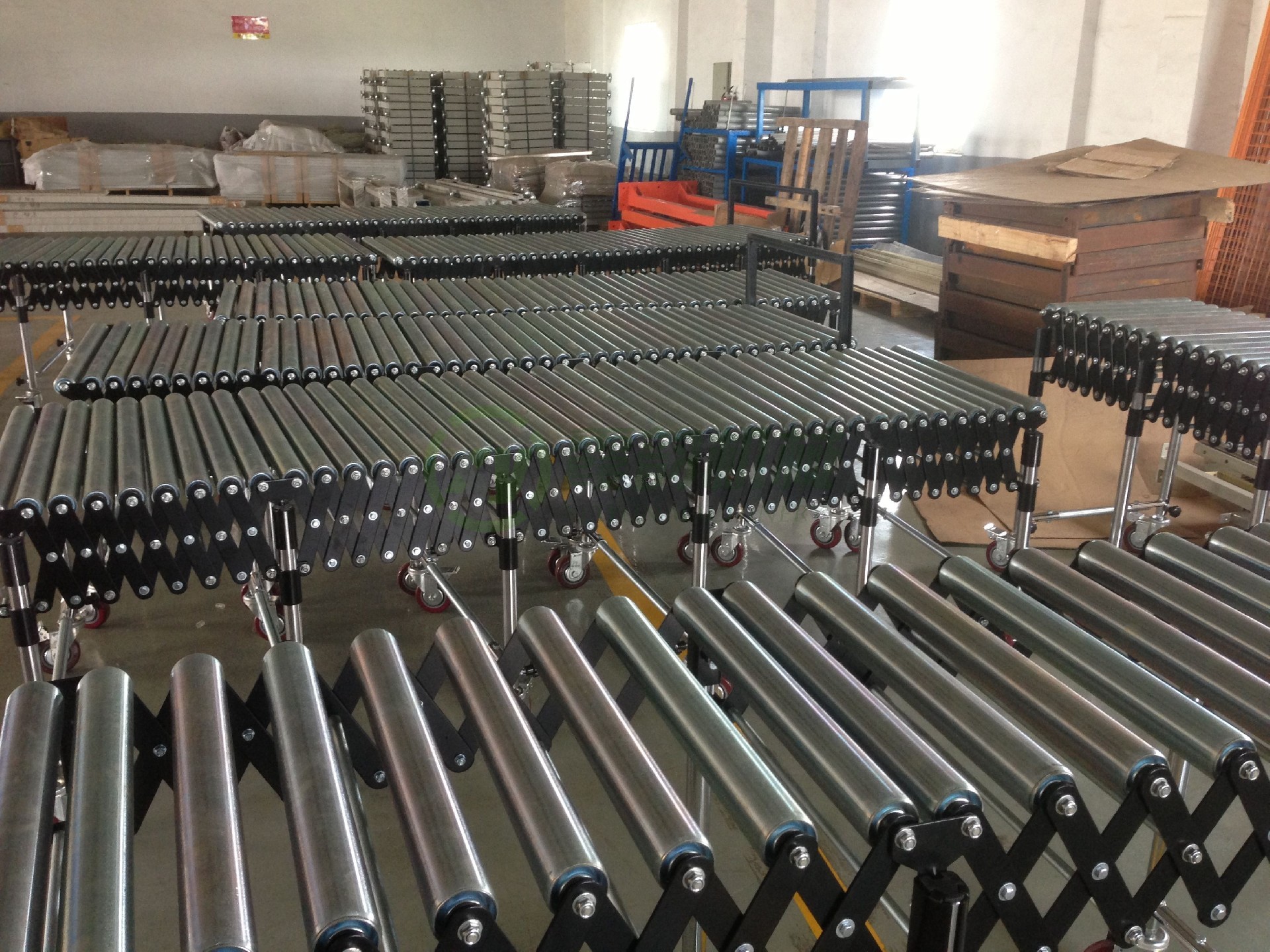 伸缩输送机案例05